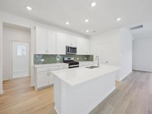 MLS #21362581 image #0