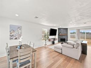 MLS #21363316 image #0