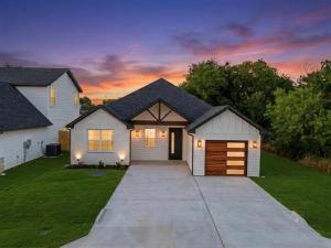 MLS #21363322 image #0