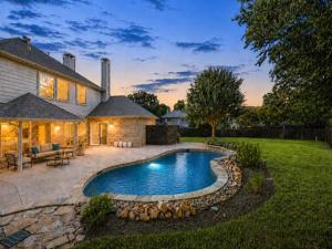 MLS #21363827 image #0
