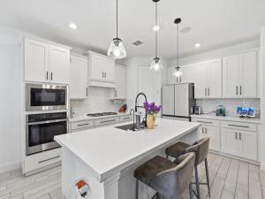 MLS #21364893 image #0