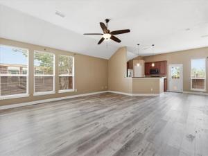 MLS #21365803 image #0