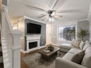 MLS #21365814 image #0