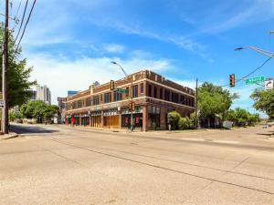 MLS #21365954 image #0