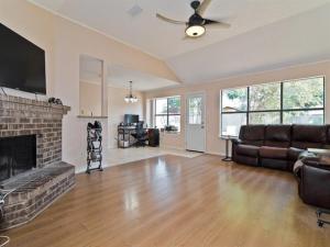 MLS #21366353 image #0