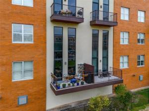 MLS #21367396 image #0