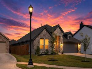 MLS #21367916 image #0