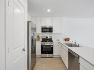 MLS #21369686 image #0