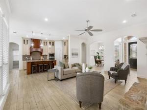 MLS #21369785 image #0
