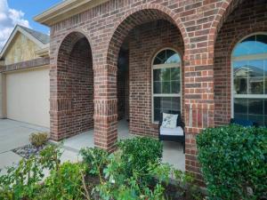 MLS #21369838 image #0