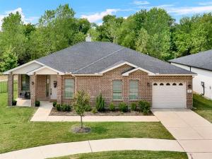 MLS #21370479 image #0