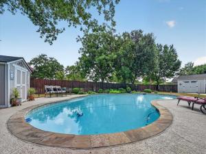 MLS #21371872 image #0