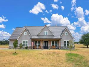 MLS #21372583 image #0