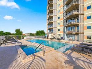 MLS #21369958 image #0