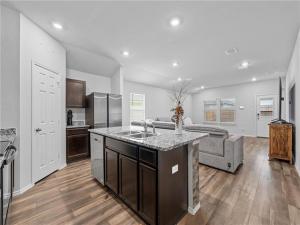 MLS #225871 image #0
