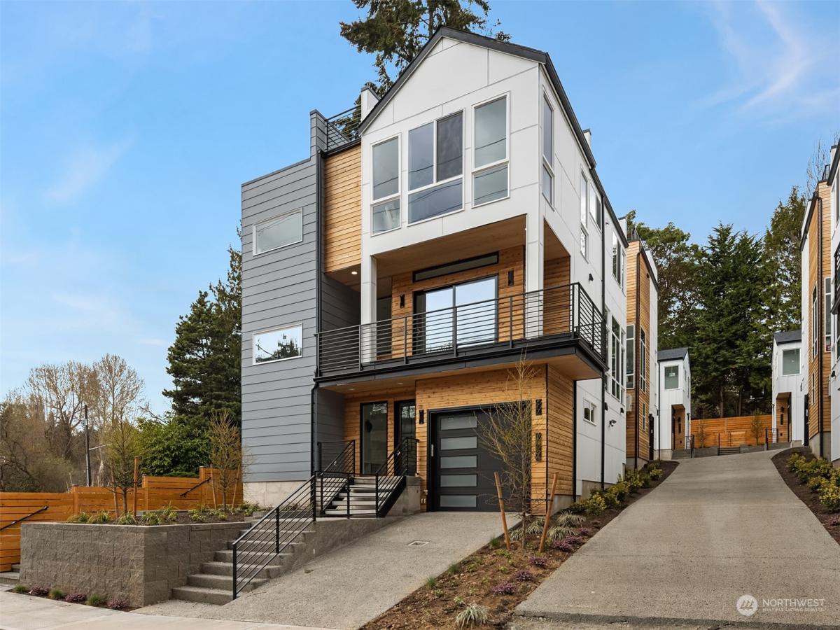MLS #NWM2127889 image #0