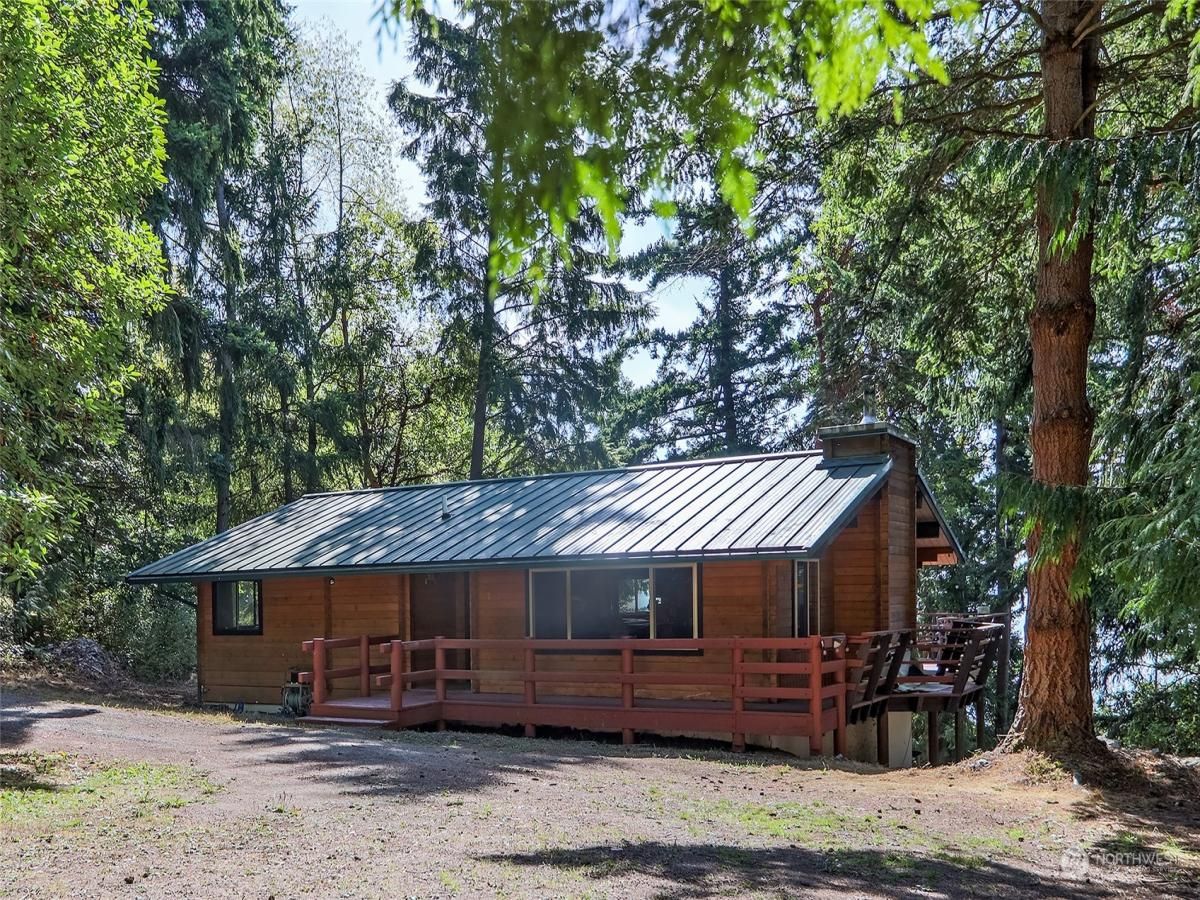 MLS #NWM2151534 image #0