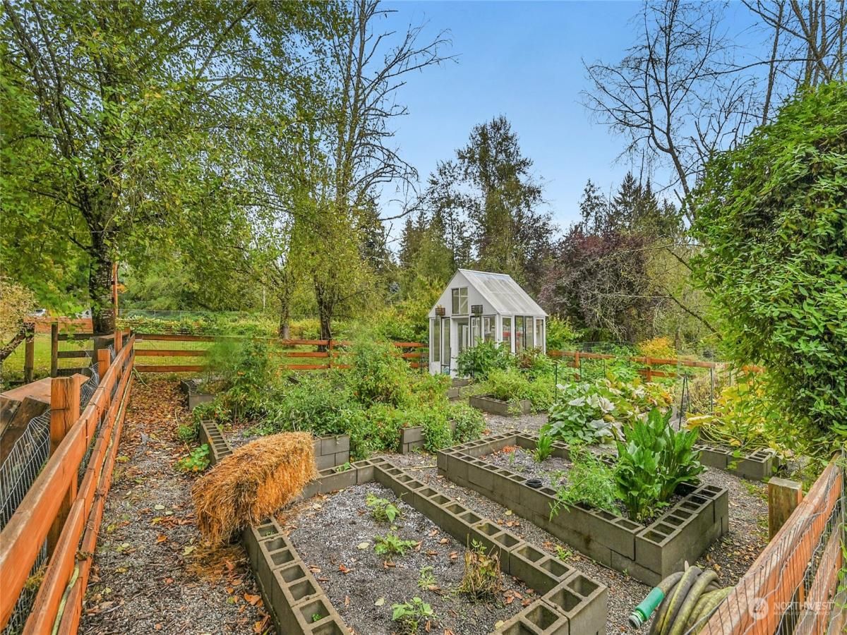 MLS #NWM2156004 image #15