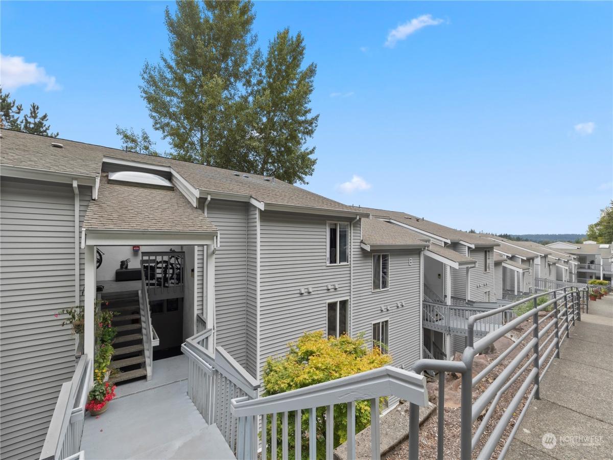 MLS #NWM2166263 image #0