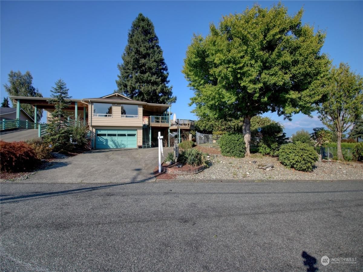 MLS #NWM2166814 image #0