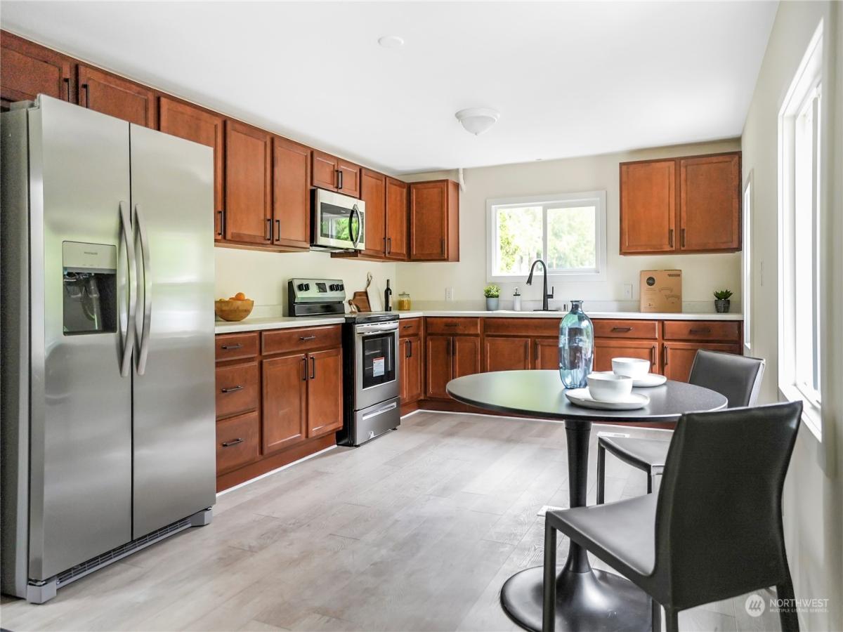 MLS #NWM2168506 image #2