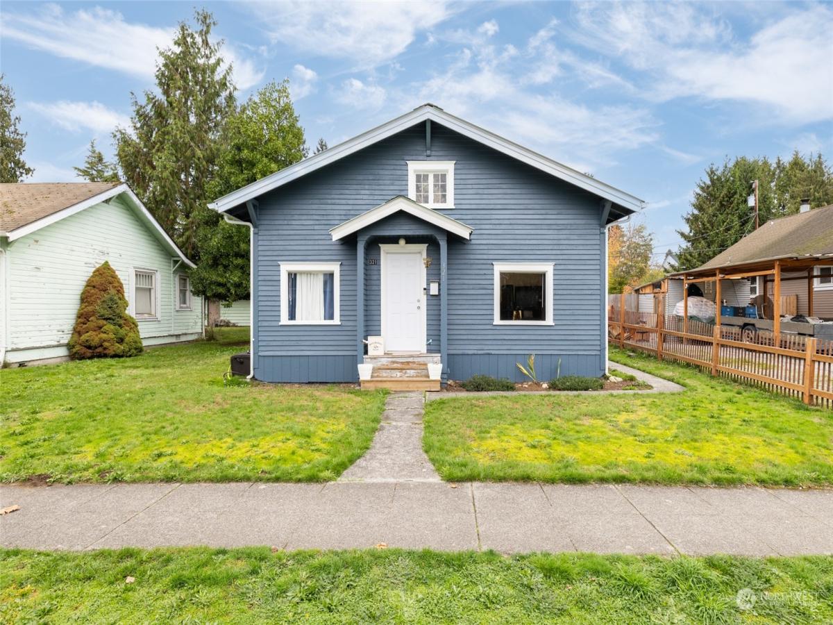 MLS #NWM2172677 image #0