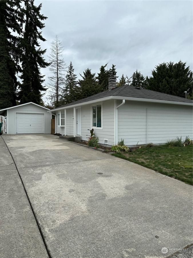 MLS #NWM2173945 image #0