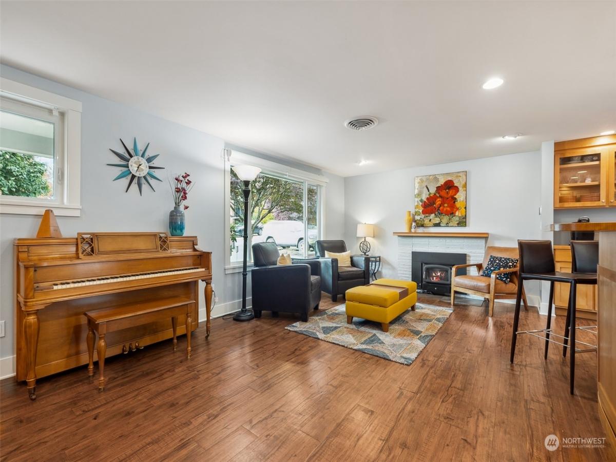 MLS #NWM2174043 image #2