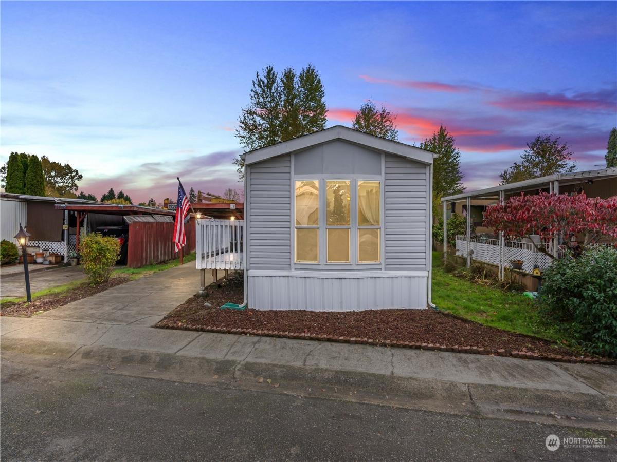 MLS #NWM2177657 image #0