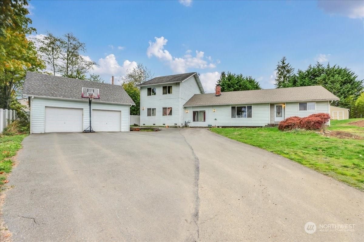 MLS #NWM2179537 image #0