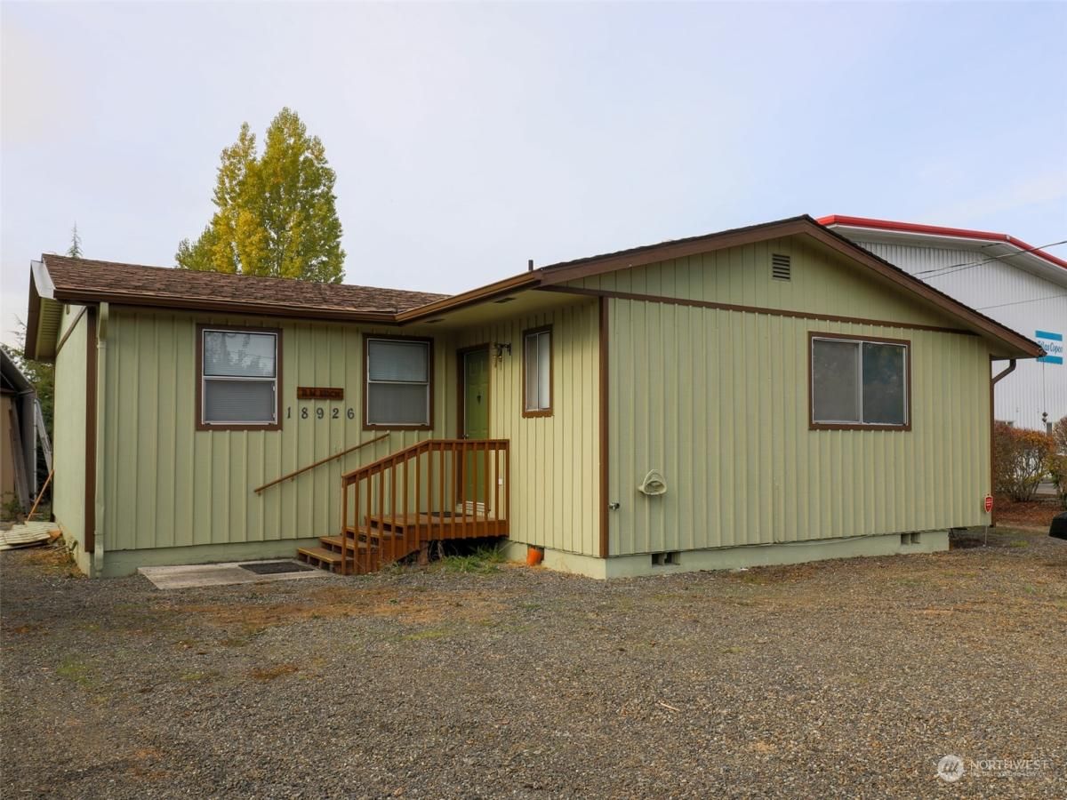 MLS #NWM2179790 image #0