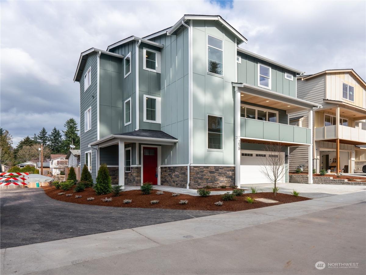 MLS #NWM2204133 image #0