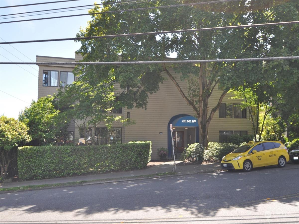 MLS #NWM2214164 image #0