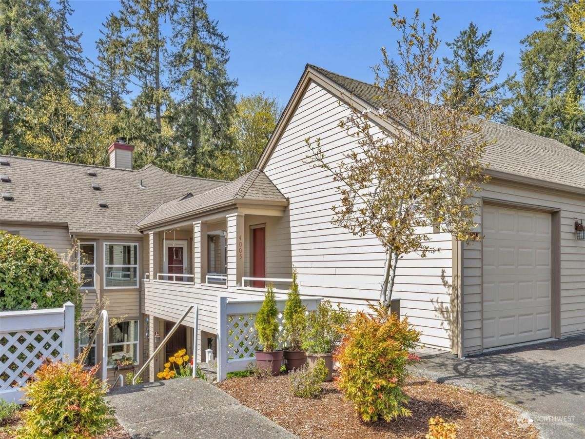 MLS #NWM2216647 image #0