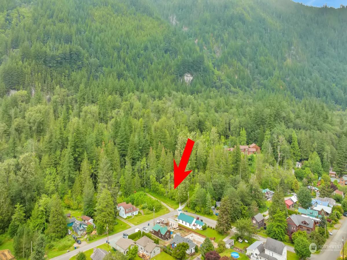 MLS #NWM2217913 image #1