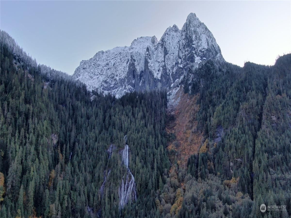 MLS #NWM2217913 image #11