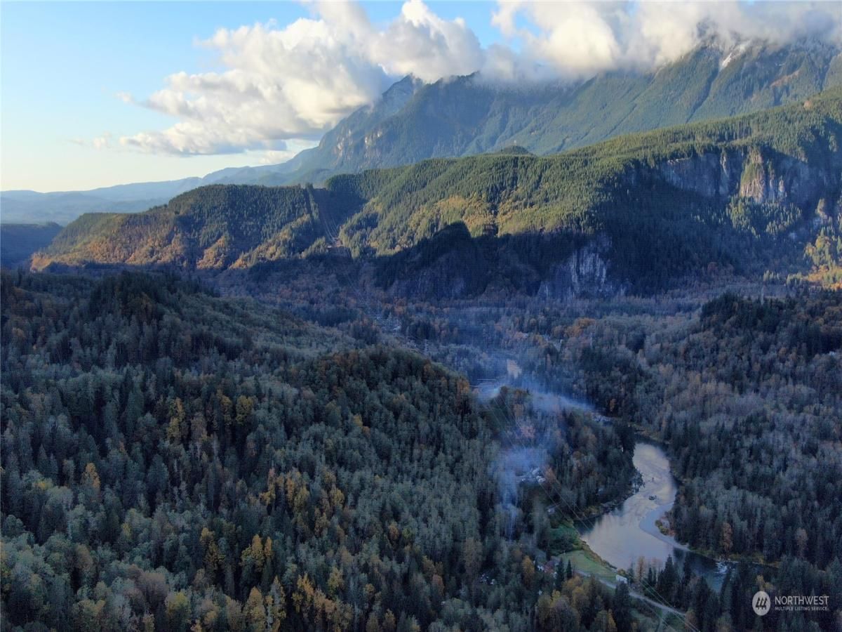 MLS #NWM2217913 image #19