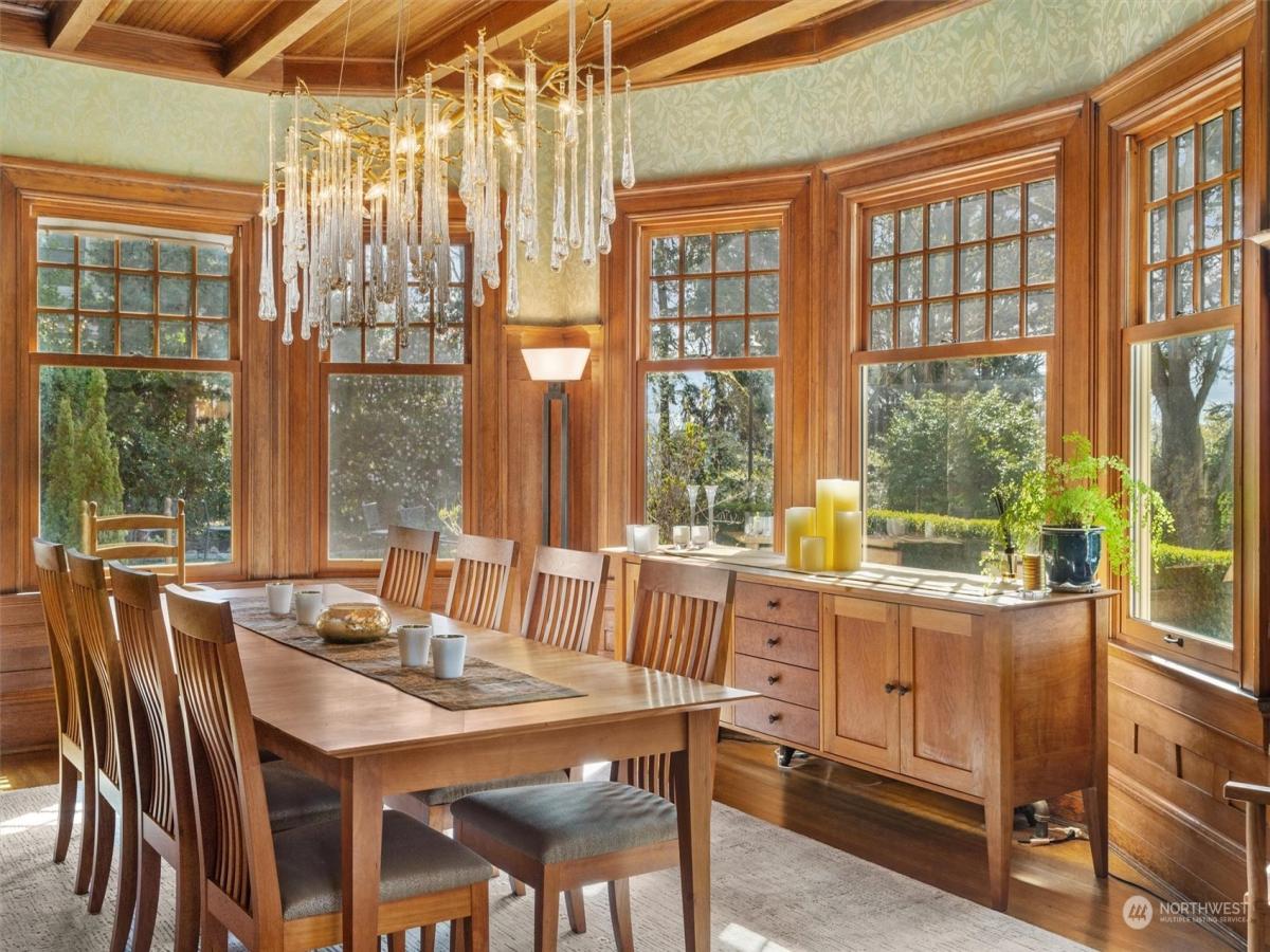 MLS #NWM2225957 image #0