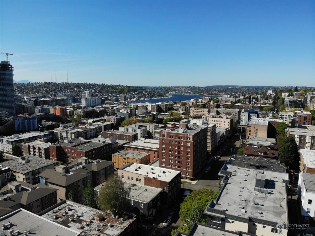 MLS #NWM2226998 image #0