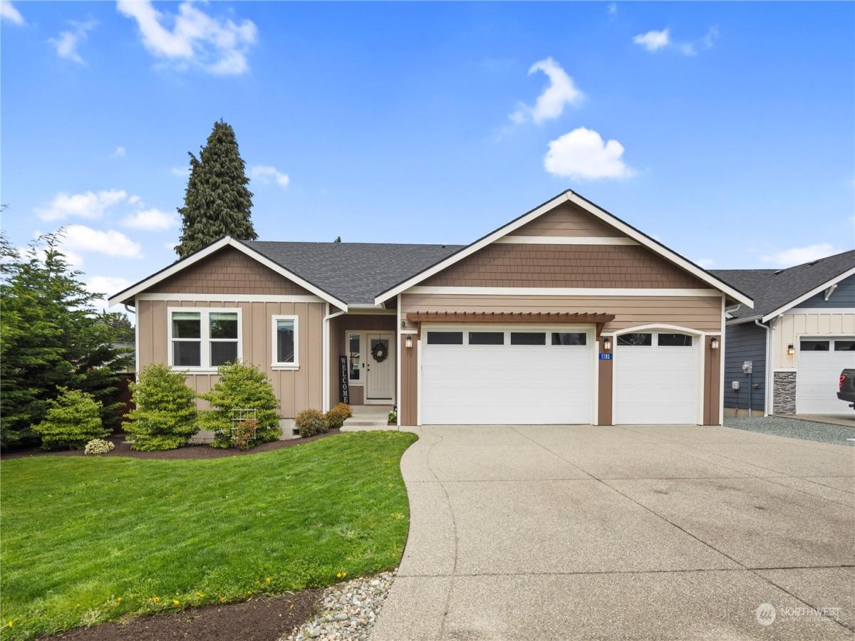 MLS #NWM2227347 image #0