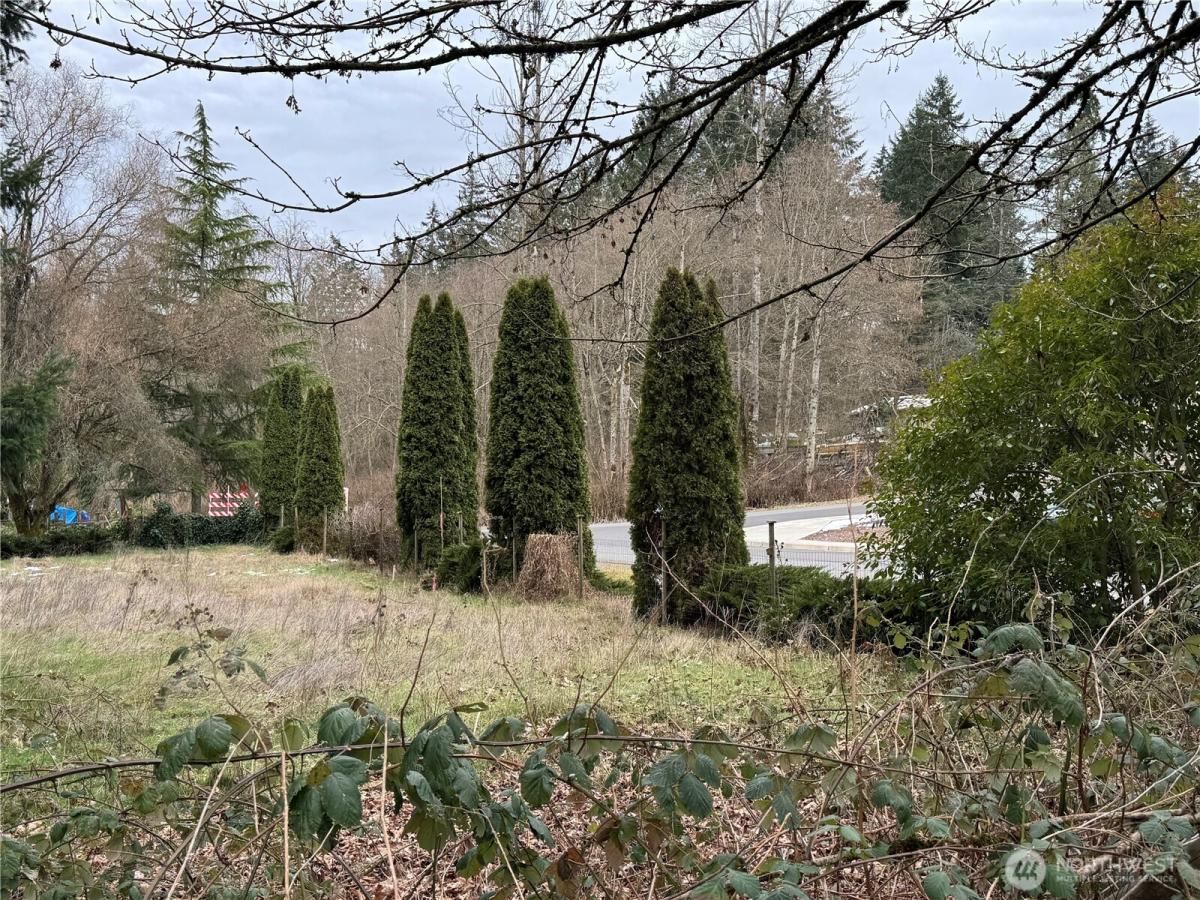 MLS #NWM2236086 image #0