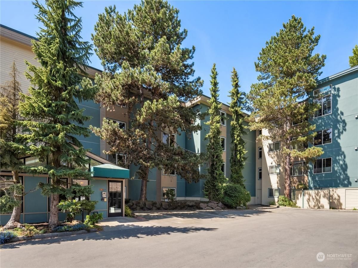 MLS #NWM2239824 image #0
