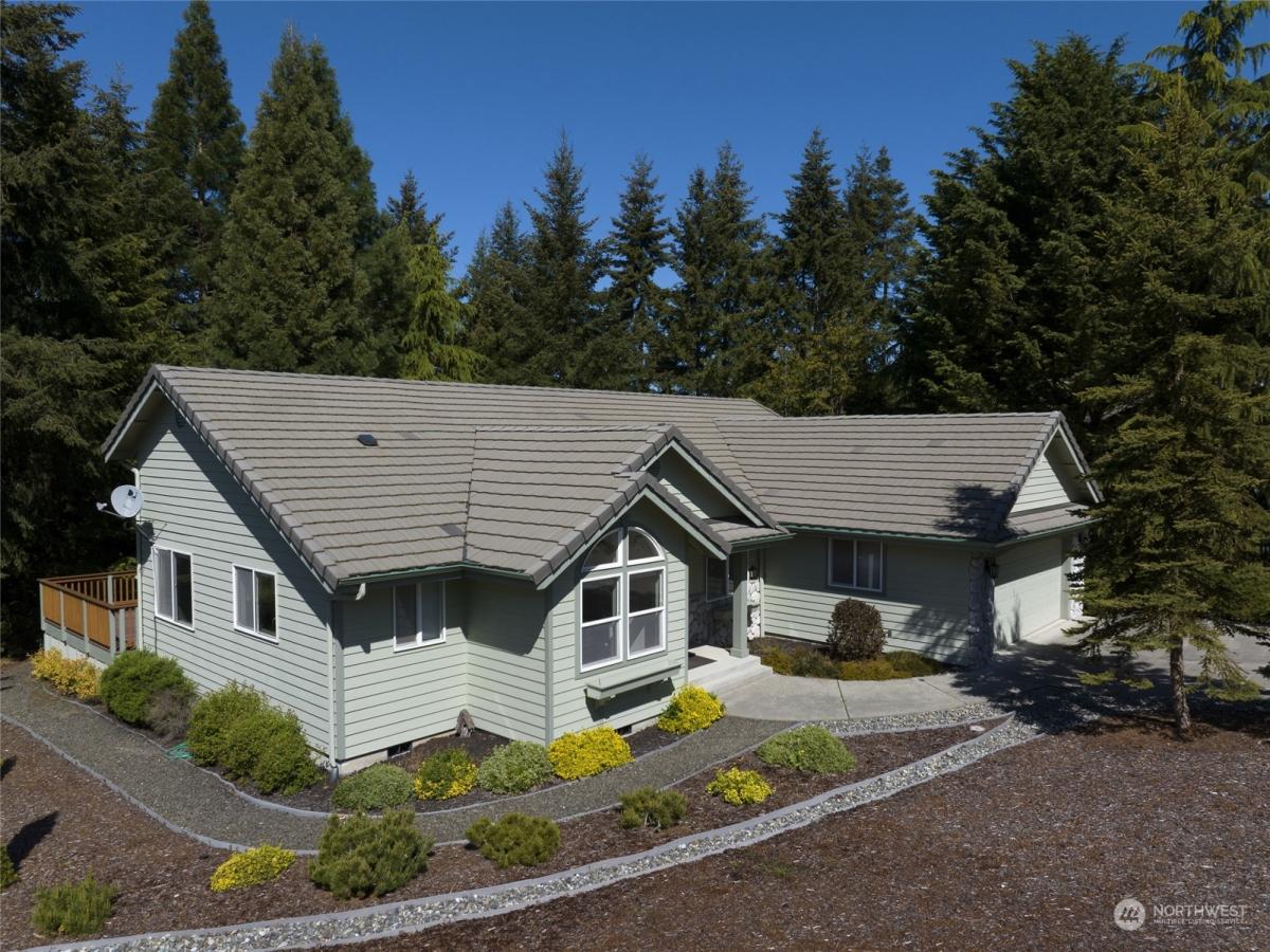 MLS #NWM2252068 image #0