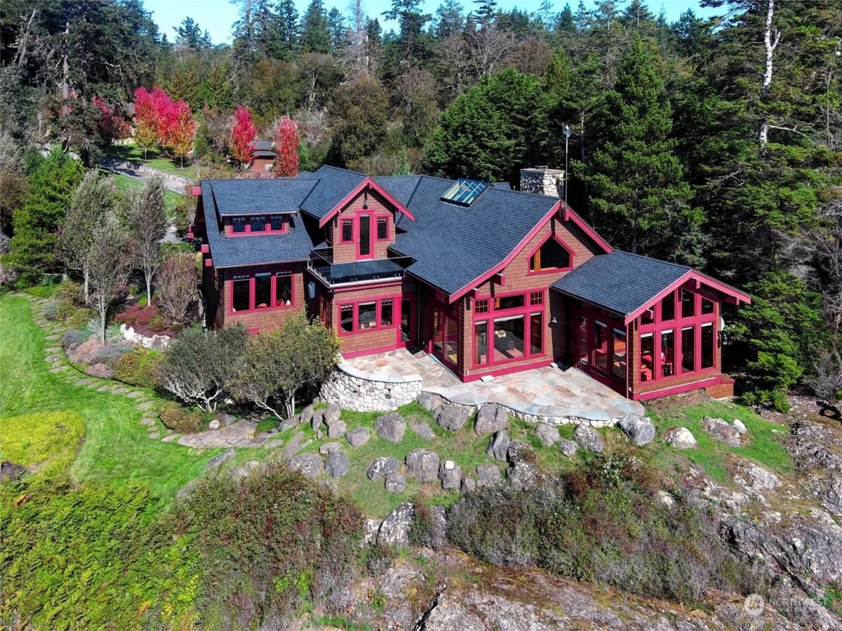 MLS #NWM2255472 image #0