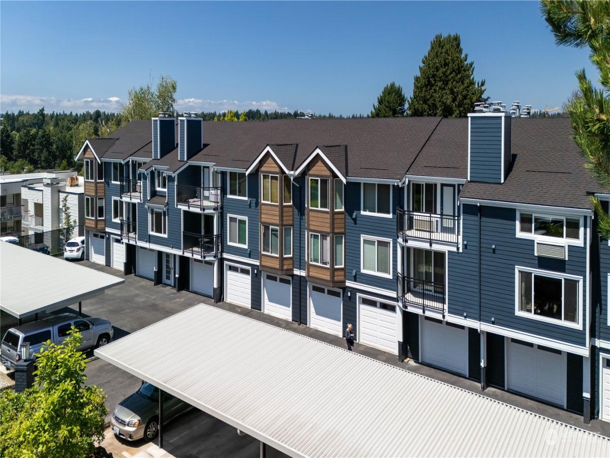 MLS #NWM2256886 image #0