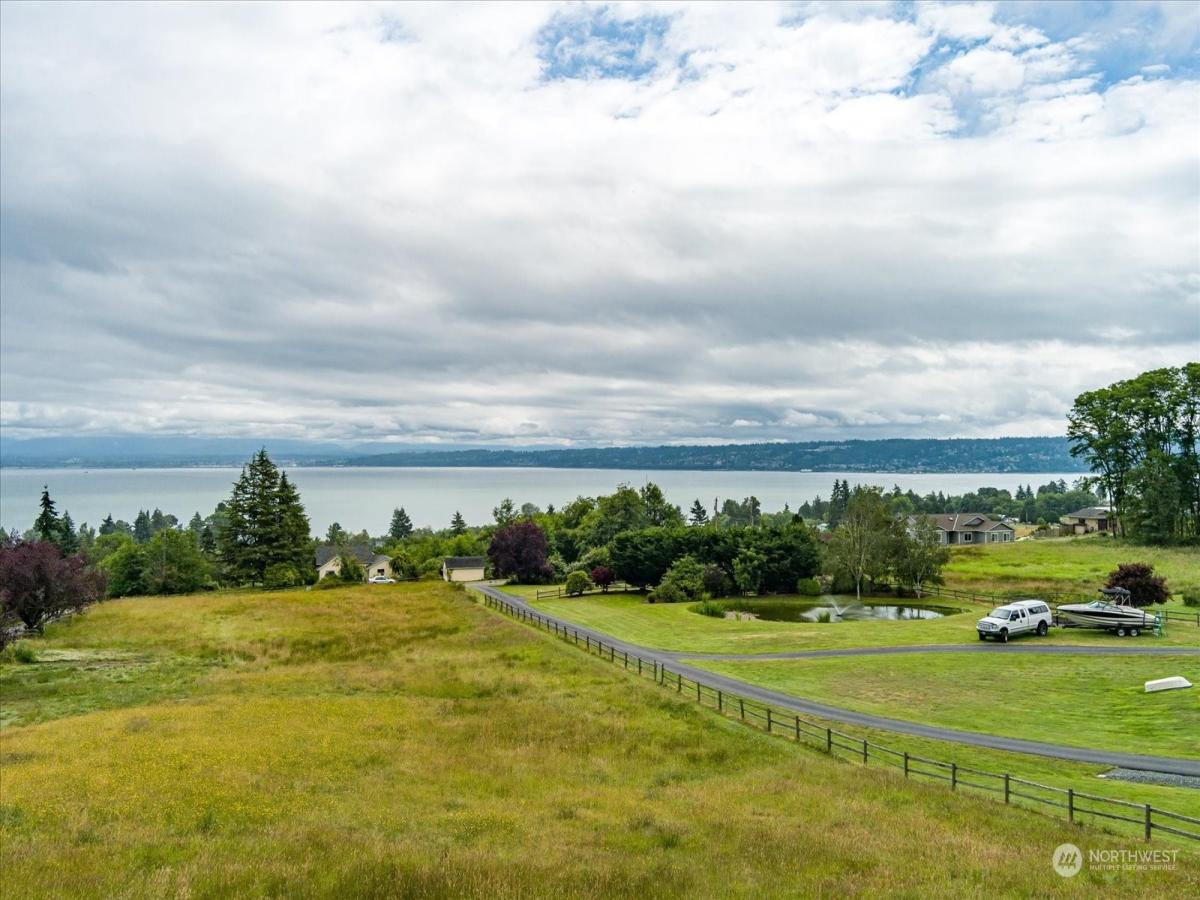 MLS #NWM2260205 image #0