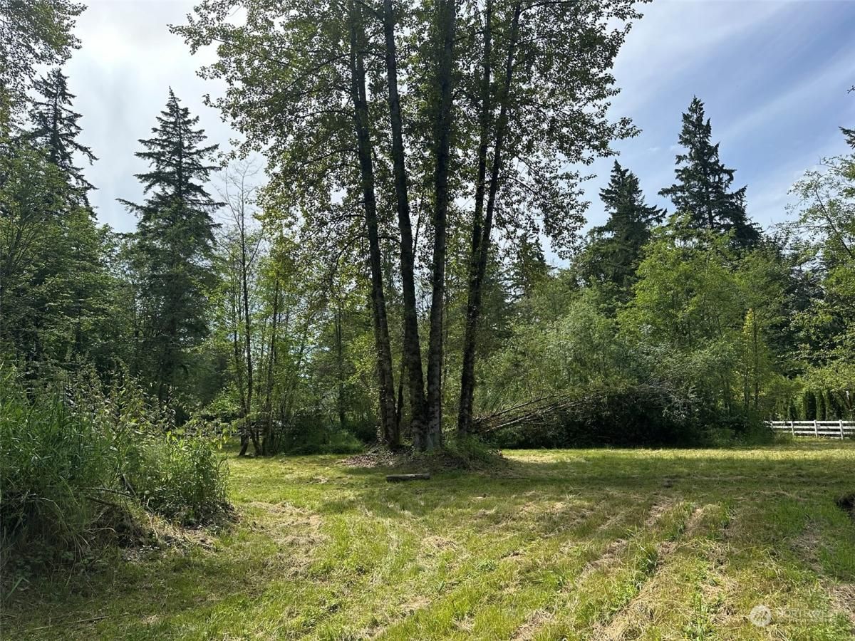 MLS #NWM2260649 image #0