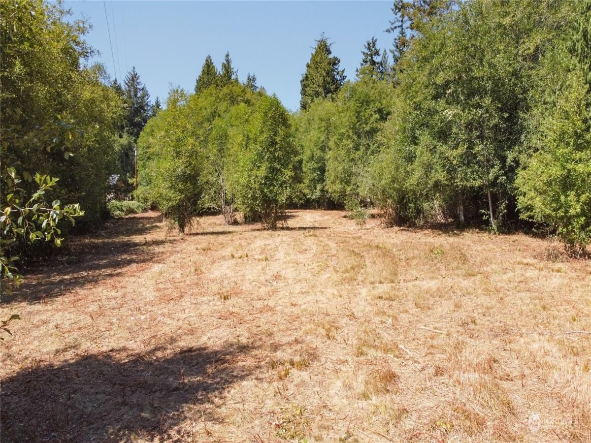 MLS #NWM2261792 image #0