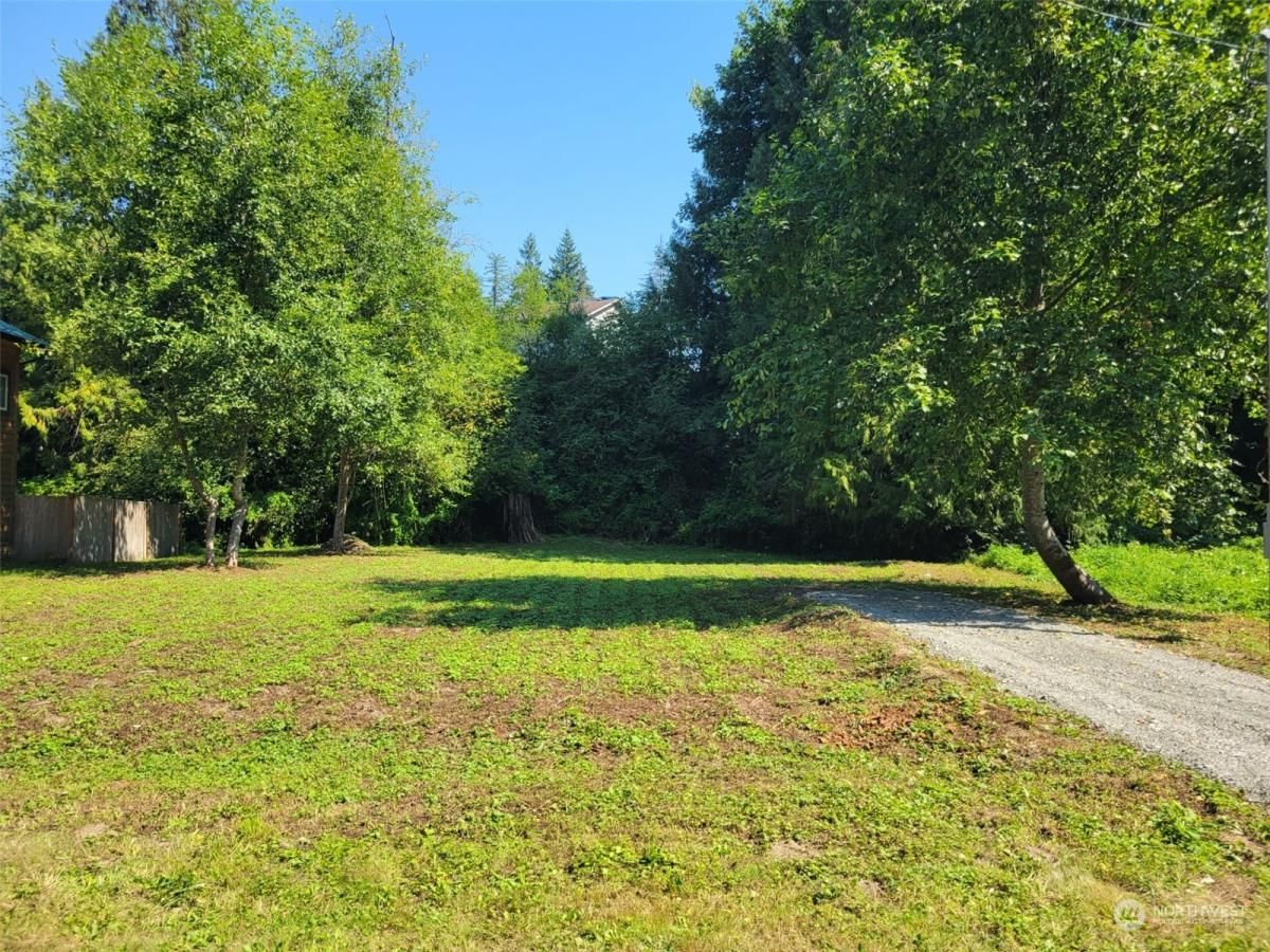 MLS #NWM2263743 image #0