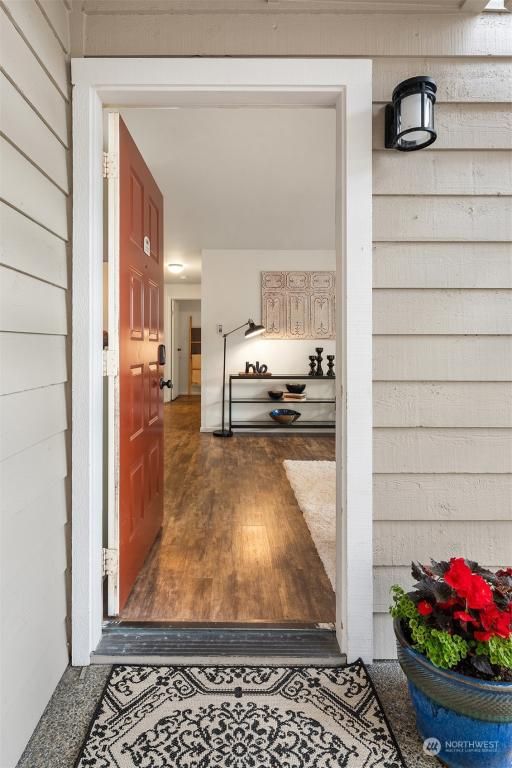 MLS #NWM2265767 image #0